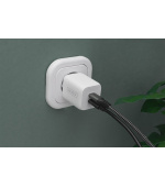 DIGITUS Miniaturní nabíječka USB-C, 2portová, 65W 2x USB-C, 45W+20W, bílá.