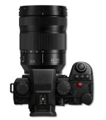 Panasonic Lumix DC-S5 Mark IIx + Lumix S PRO 24-105 mm f/4 Macro O.I.S., 24,2 Mpx, černá