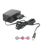 AVACOM Napájecí adaptér univerzální 12V 1A 12W konektor 5,5mm x 2,1mm plus pól uprostřed