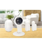 ednet.smart home Startovací bezpečnostní kit obsahující 1x HD720p vnitřní kamera, 1x pohybový senzor a 2x dotykové senzory, bílá