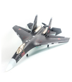 RC stíhačka SU-35 se střídavým motorem