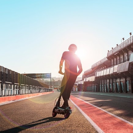 Elektrická koloběžka Bongo S+, outlet