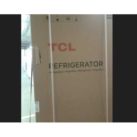 POŠKOZENÁ KRABICE TCL RC456CXE0 Americká lednice