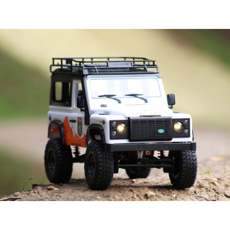 RMT LAND ROVER TRAIL V2.0. 1/12 - bílý